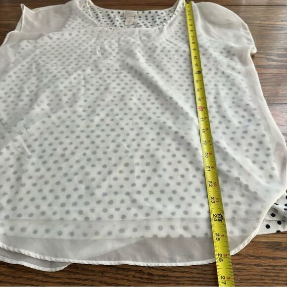 Chico's Layered Chiffon White Black Polka Dot Semi‎ Sheer Short Sleeve Size 1 M - Picture 5 of 8